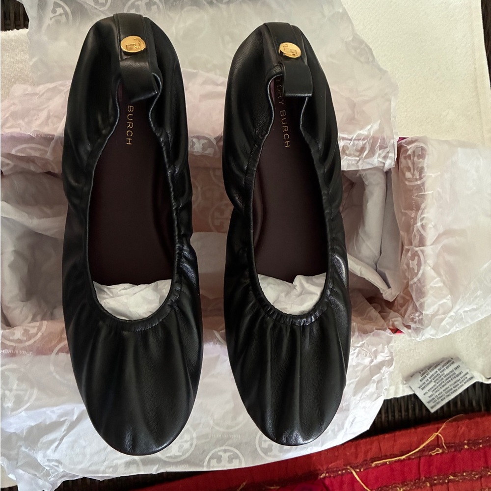 Tory Burch Eddie Ballet Flats NWB 7.5